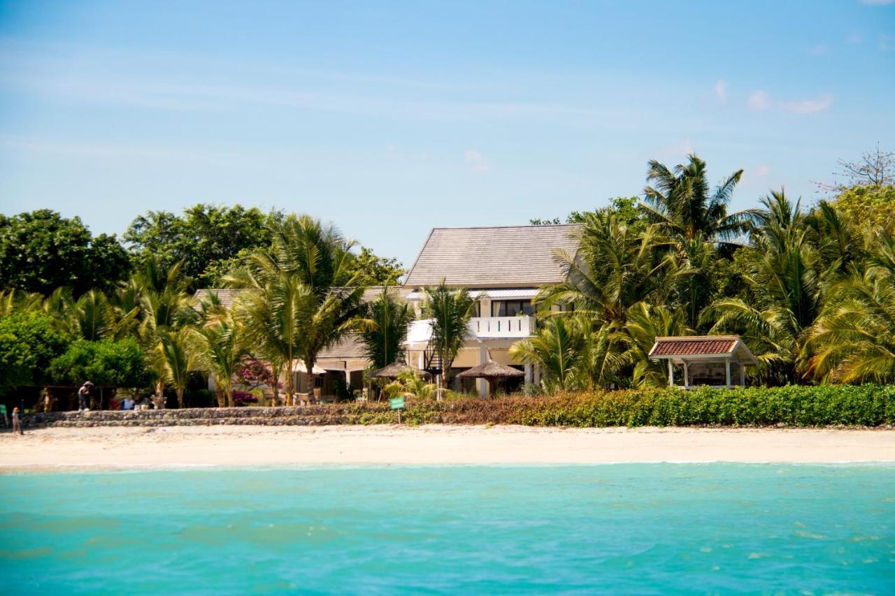Myamo Beach Lodge Jereweh Exterior photo